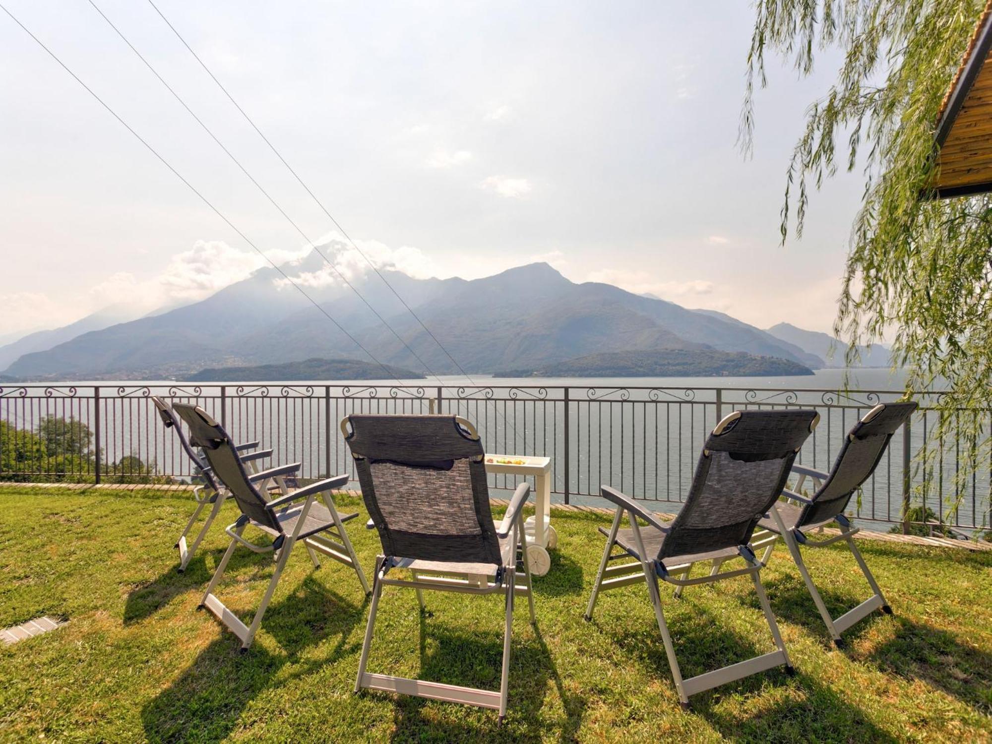 Apartament Wonderful Flat With Swimming Pool Lift And Garden Gravedona Zewnętrze zdjęcie