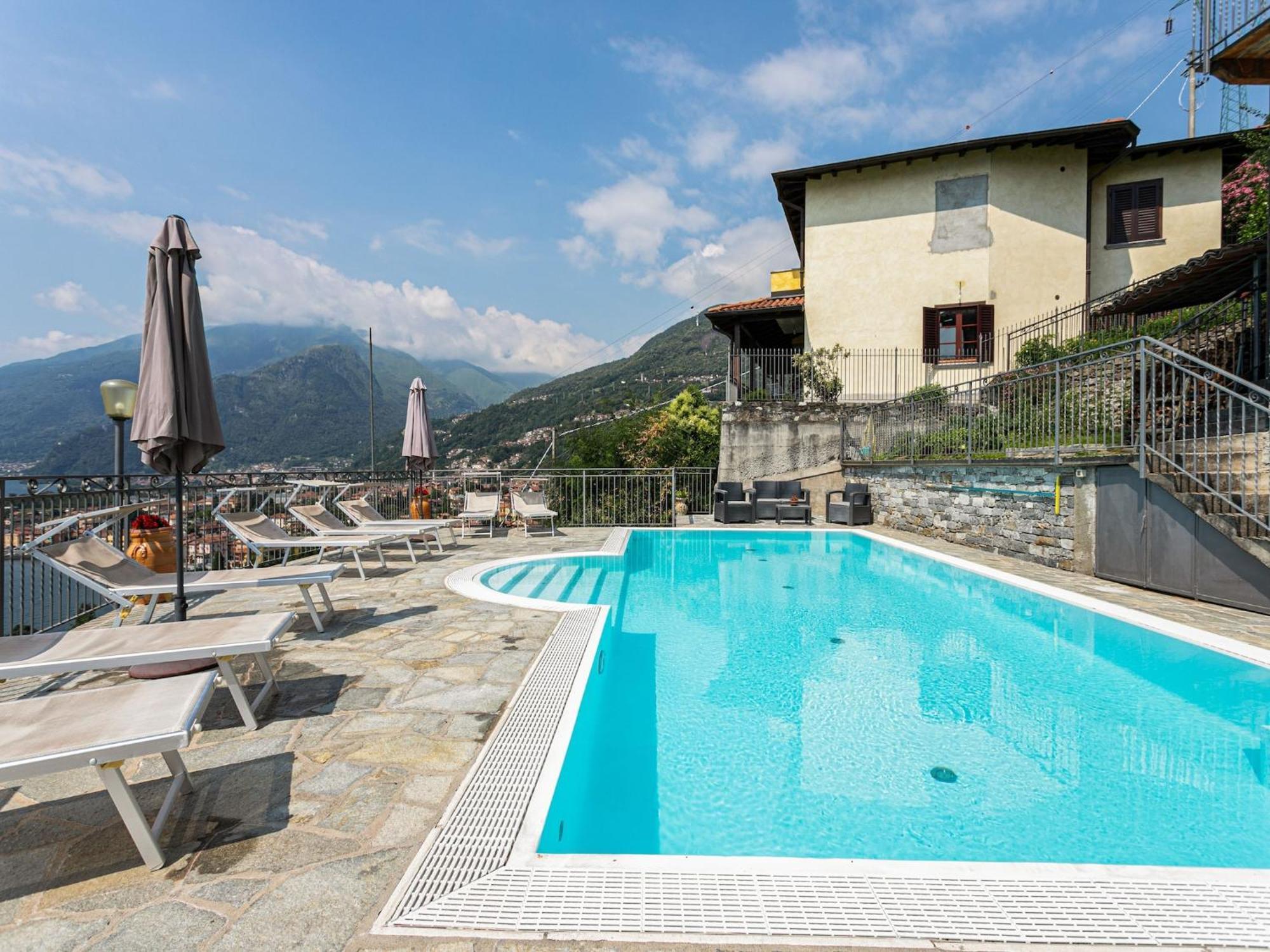 Apartament Wonderful Flat With Swimming Pool Lift And Garden Gravedona Zewnętrze zdjęcie